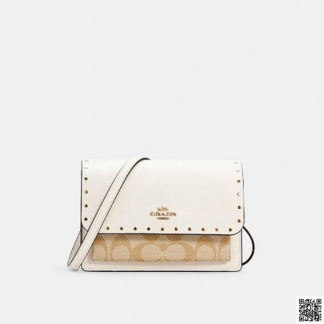 美國🇺🇸a輸入正品 Coach Foldover 老花鉚釘可斜挎腰包