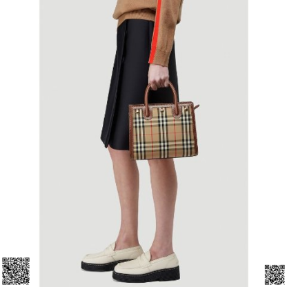 美國代購正品 Burberry Title Vintage-Check 米色迷你托特包