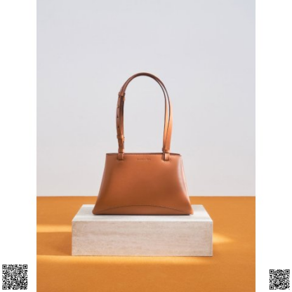 美國代購正品 Charles & Keith Trapeze 托特包