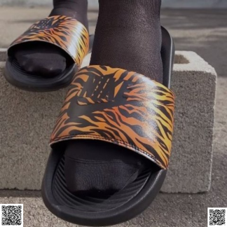 美國代購正品 Nike Victori One 女士涼拖