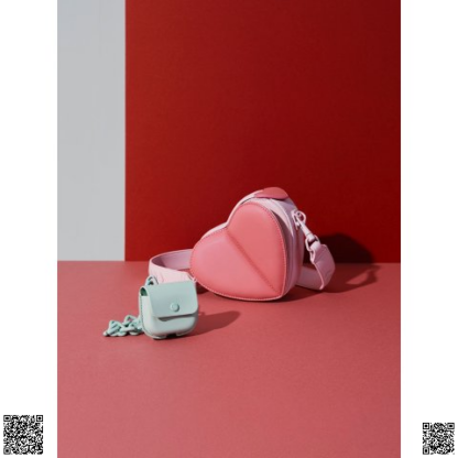美國代購正品 Charles & Keith 桃心膠囊包