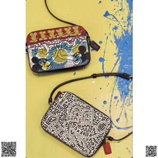 美國代購正品 Disney Mickey Mouse X Keith Haring 迷你相機包