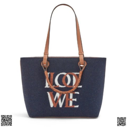 美國代購正品 Loewe 小牛皮托特包