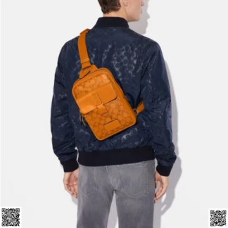 美國代購正品 Track Pack 斜挎包