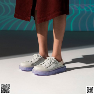 美國代購正品 Charles & Keith 水晶底月運動穆勒鞋