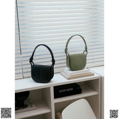 美國代購正品 Charles & Keith 翻蓋包