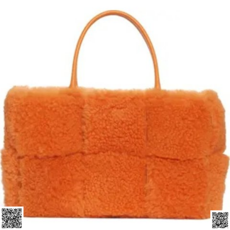 美國代購正品 Bottega Veneta 毛絨托特包