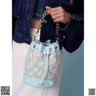 美國代購正品 Charles & Keith Light Blue Zetta格紋水桶包