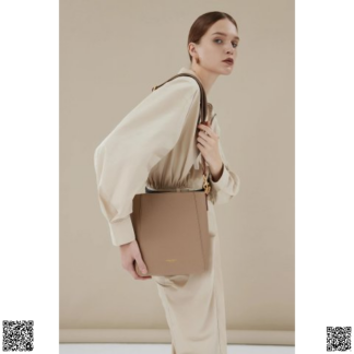 美國代購正品 Parisa Wang Allured 水桶包