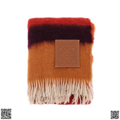 美國代購正品 Loewe 馬海毛圍巾